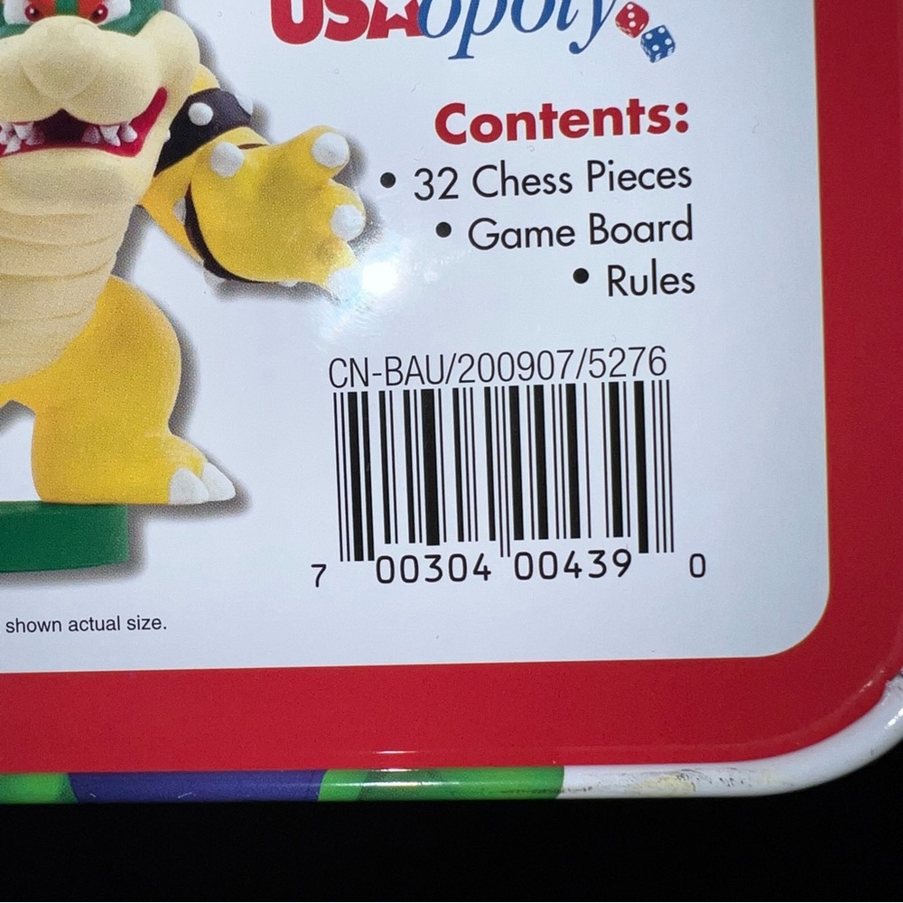 Super Mario Collector’s Edition Chess Set 2009 Complete Set - Picture 6 of 9